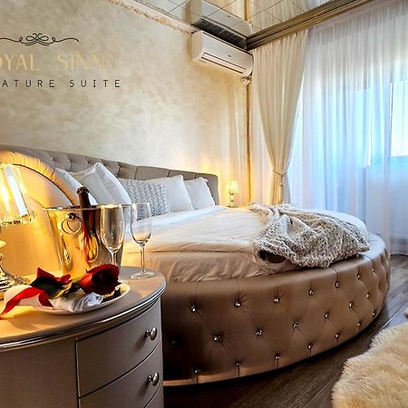 Royal Sinn Signature Suite Bukarest Exteriör bild