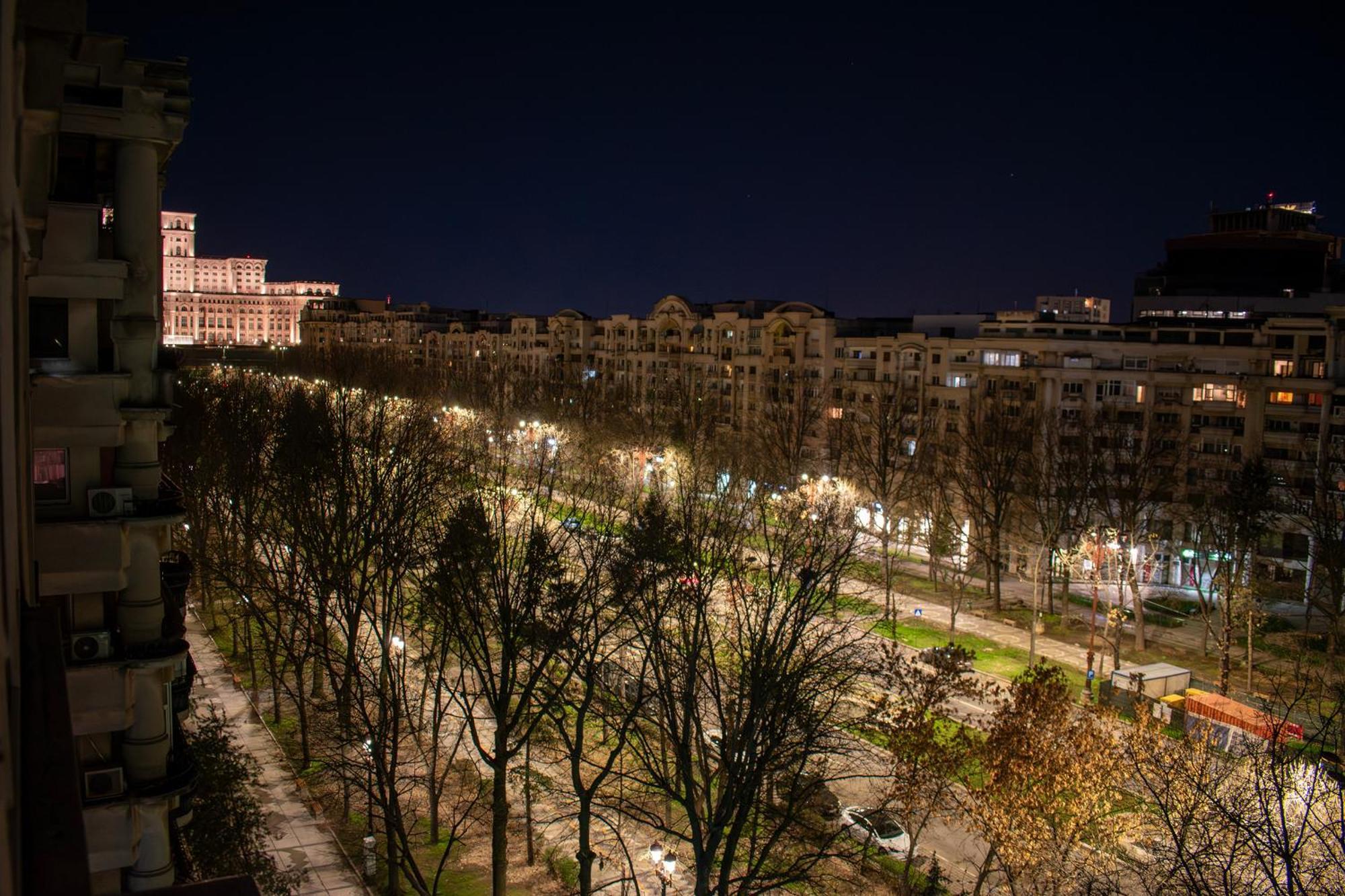 Royal Sinn Signature Suite Bukarest Exteriör bild