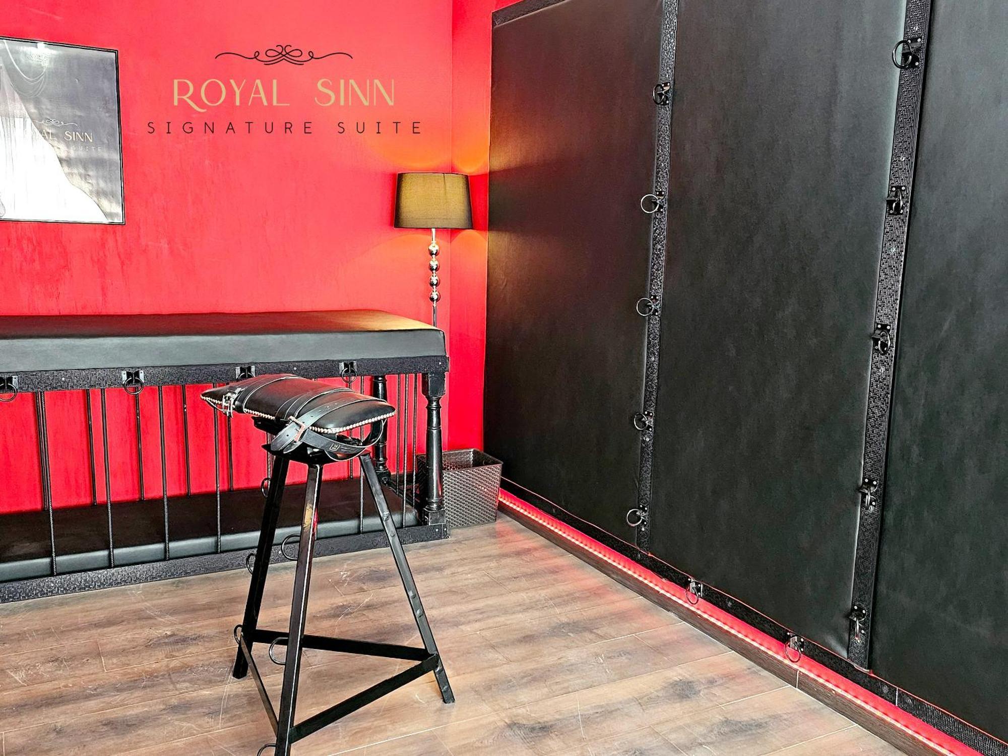Royal Sinn Signature Suite Bukarest Exteriör bild